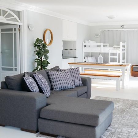 Nahoon Beach Villas Self Catering Apartments East London Exteriör bild