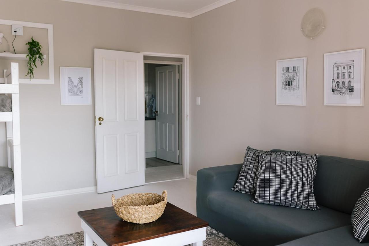 Nahoon Beach Villas Self Catering Apartments East London Exteriör bild