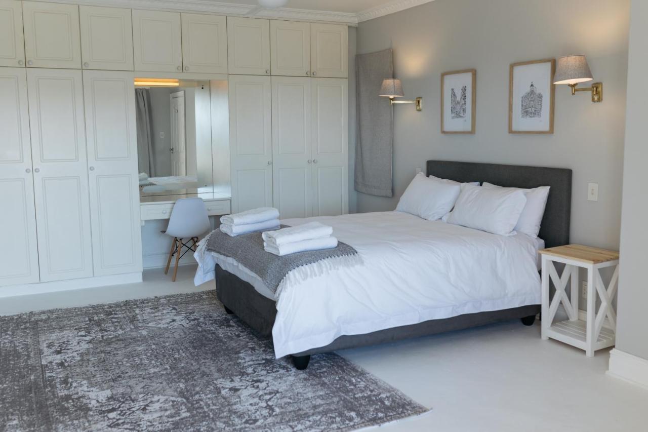 Nahoon Beach Villas Self Catering Apartments East London Exteriör bild