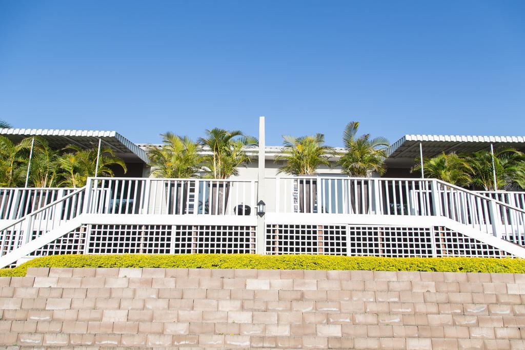 Nahoon Beach Villas Self Catering Apartments East London Exteriör bild