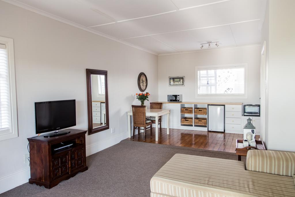Nahoon Beach Villas Self Catering Apartments East London Exteriör bild